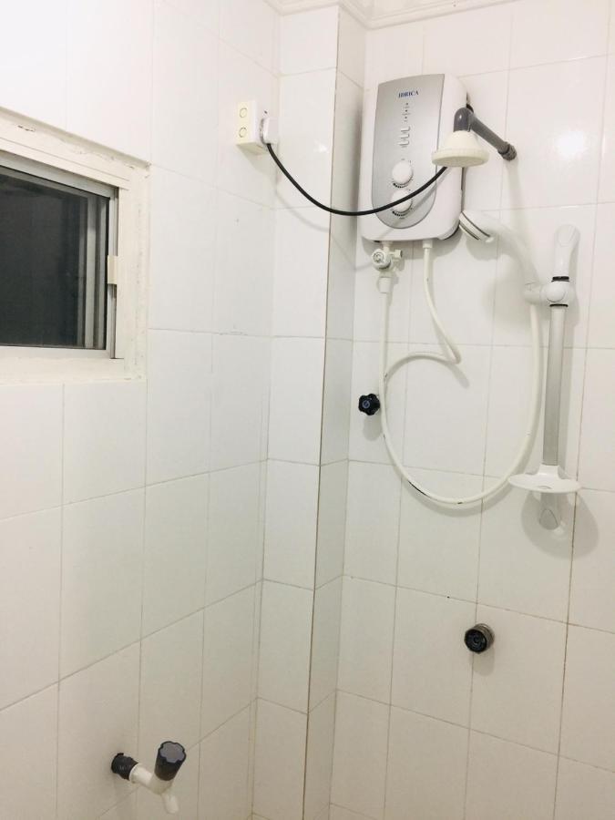 Senthil Complex Hotel Jaffna Bagian luar foto