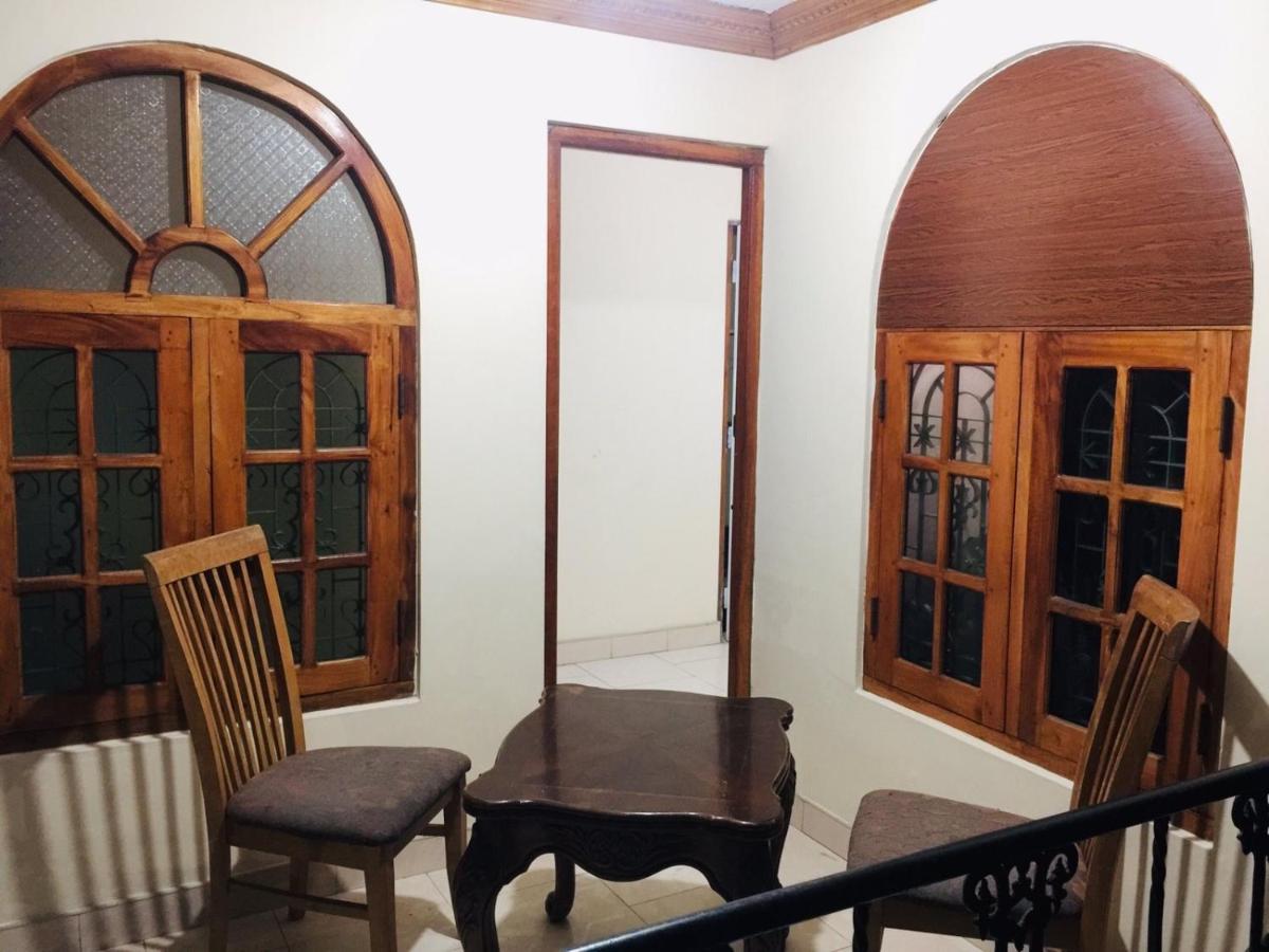 Senthil Complex Hotel Jaffna Bagian luar foto